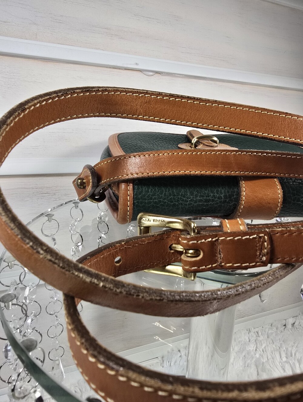 Vintage Dooney & Bourke Green and Tan All weather Leather Crossbody - Picture 10 of 16